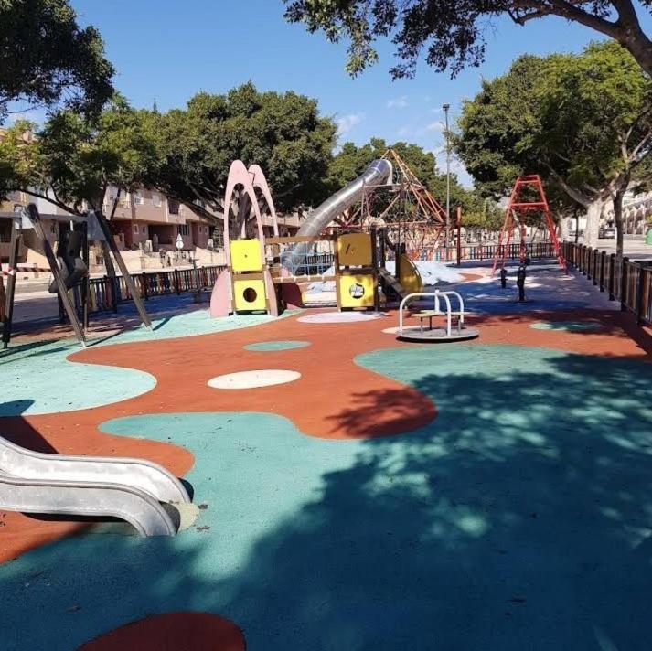 Habitacion Avilena Tropical En Aguadulce Almería Eksteriør bilde